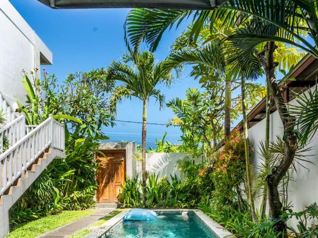 Kubu Guest House Seminyak Exteriör bild